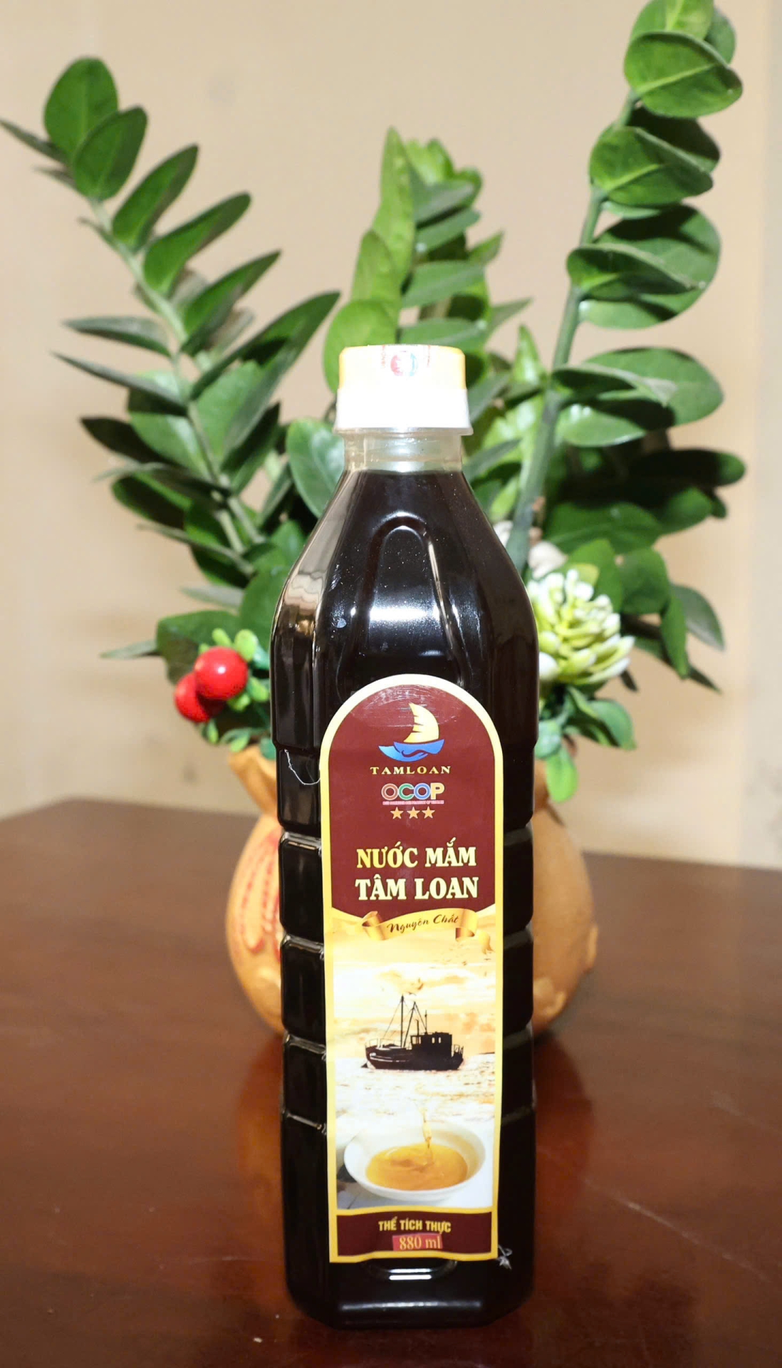 Nước mắm Tâm Loan 880ml