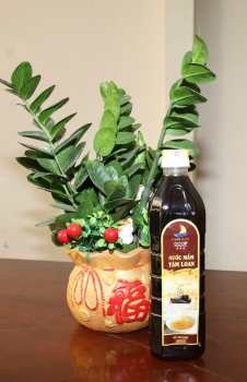 Nước mắm Tâm Loan 880ml